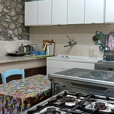 Valle Del Tione 아파트 *