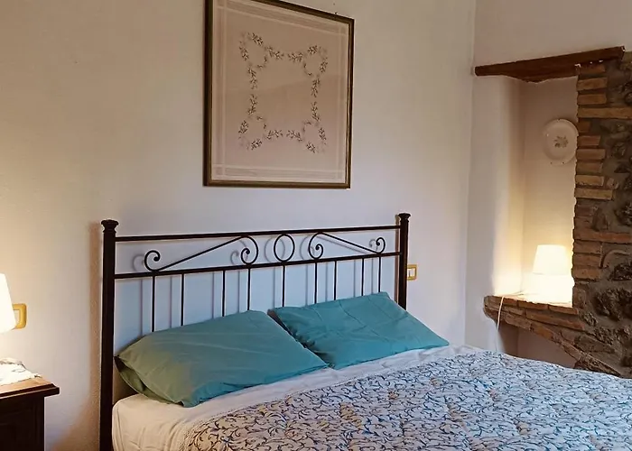 Valle Del Tione-prenotazioni Singole- Apartament Canonica (Via Francigena)